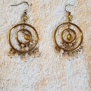 Dangle earrings